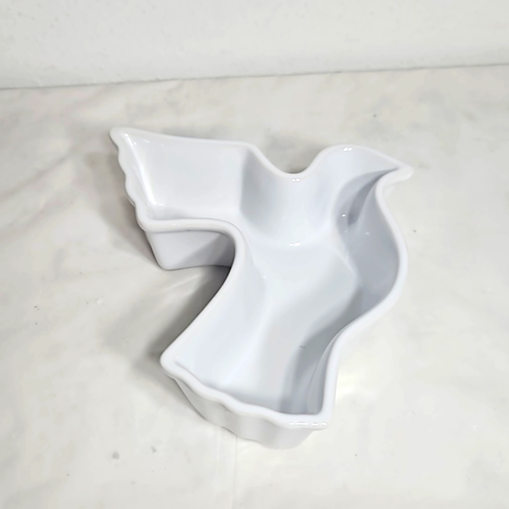 chantal easter holiday dove stoneware bake pan or serving dish